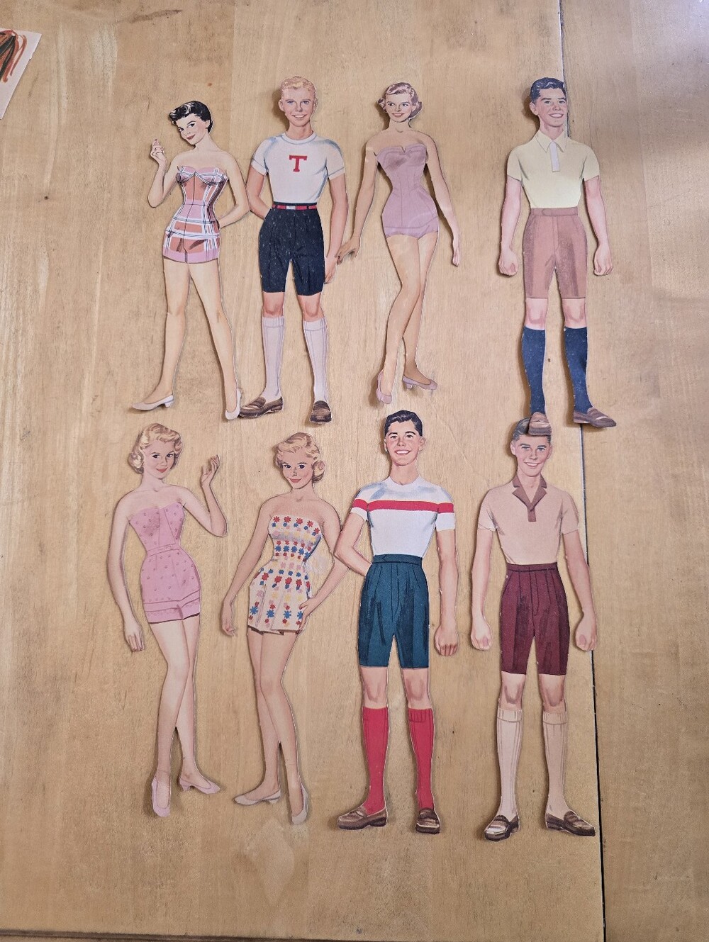 1950's Vintage Paper Dolls And Clothes